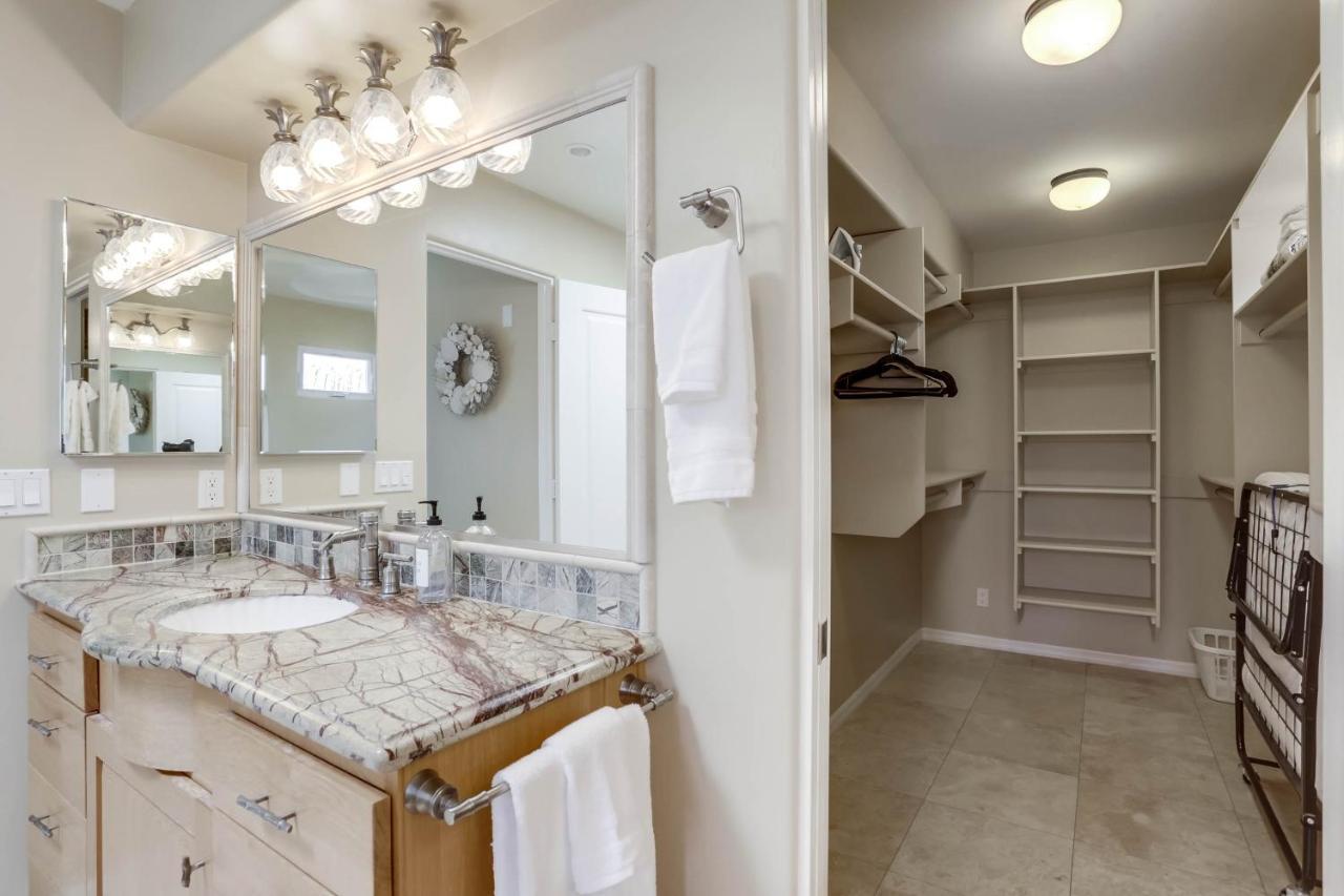Stunning Ocean View Home W Rooftop Terrace, Firepit, Fast Wifi, Ac & Parking! San Diego Kültér fotó